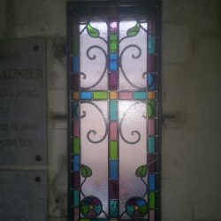 - Atelier de la Licorne à Ardin - Vitraux d'art Magali Bauchy, Meilleur Ouvrier de France - Création et restauration de vitraux d'art